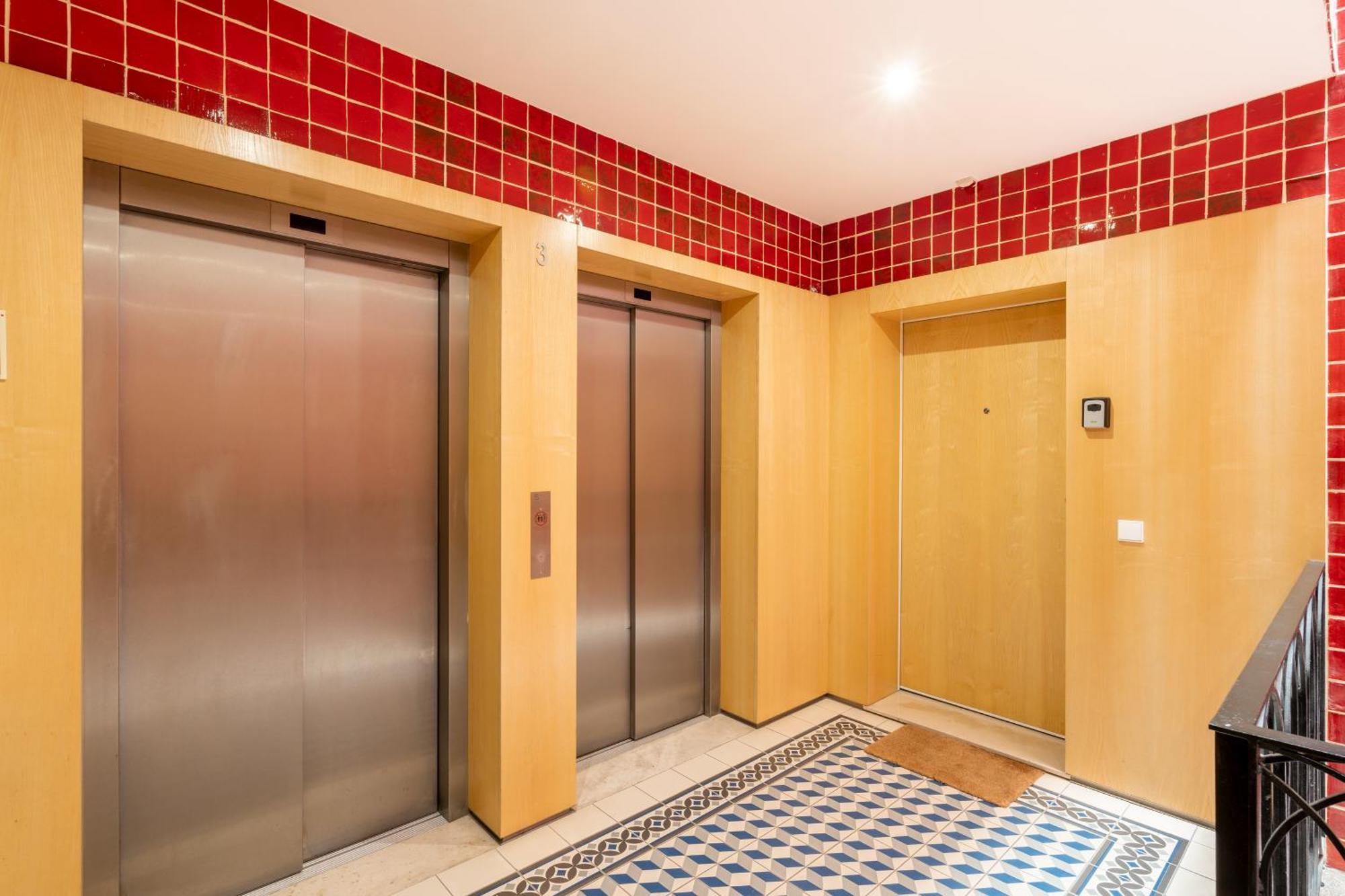 Viva Aliados Spacious & Bright Flat Porto Bagian luar foto