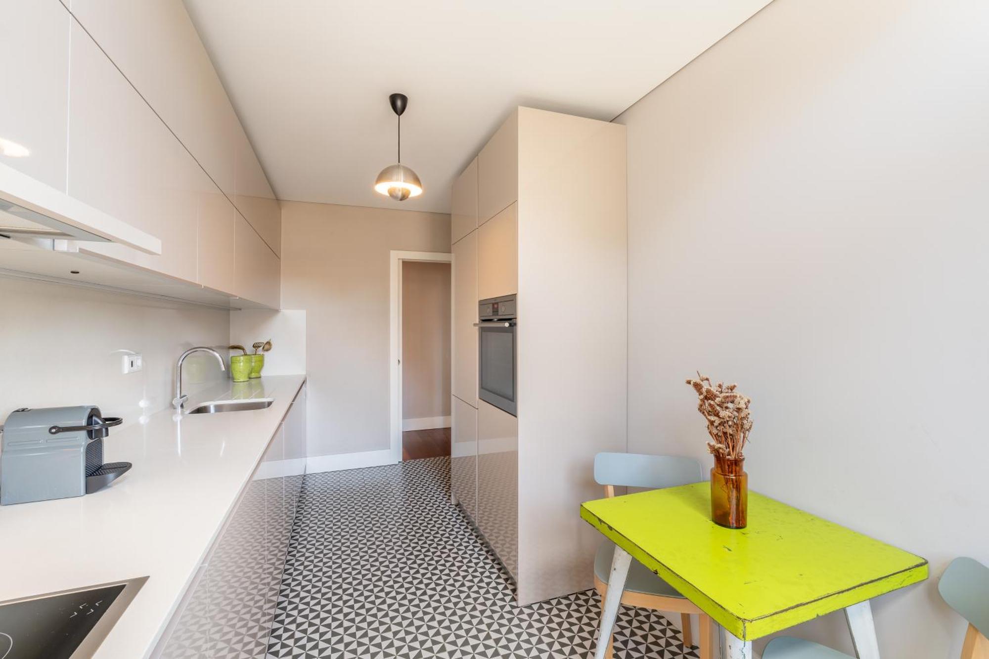 Viva Aliados Spacious & Bright Flat Porto Bagian luar foto